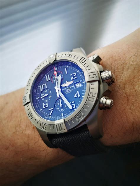 breitling avenger bandit open case